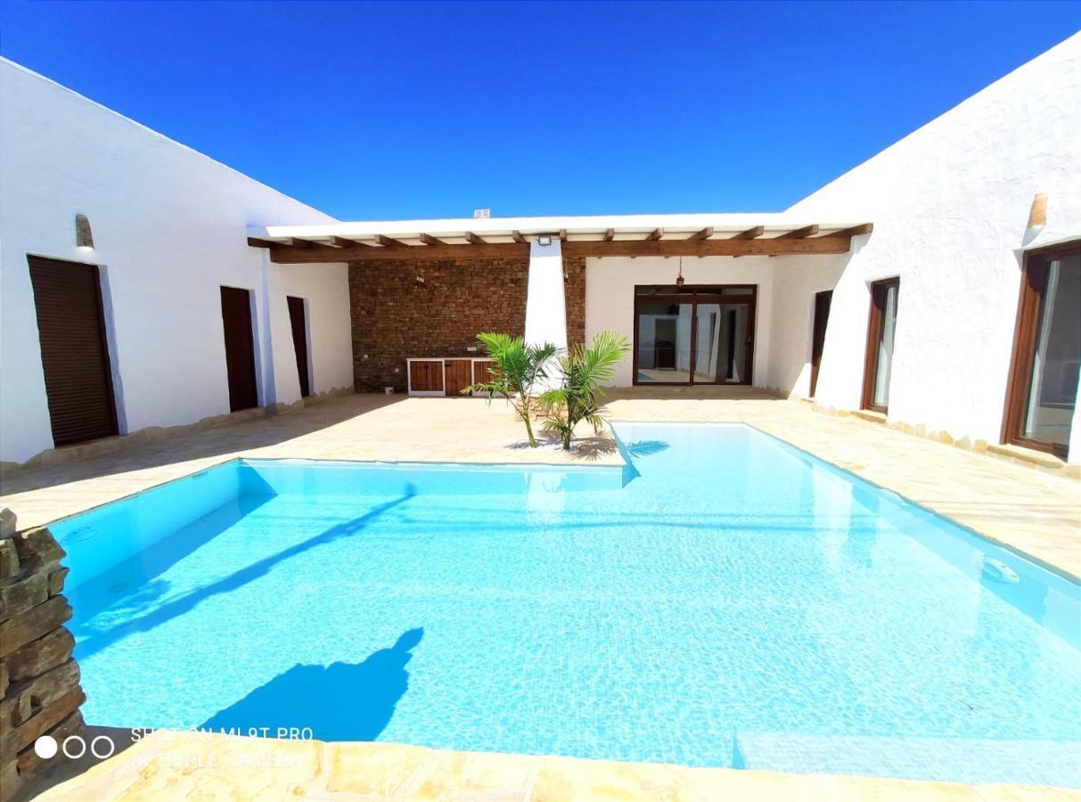 Galdana Villa Chiclana de la Frontera Exteriör bild